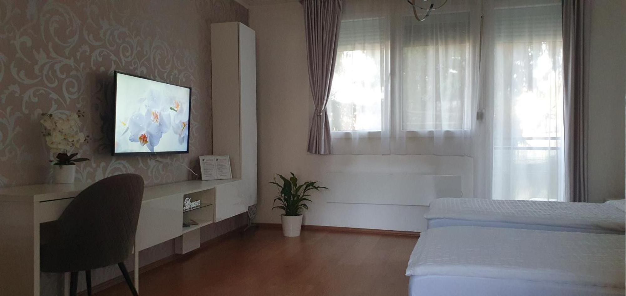 Orchidea Apartman Gödöllő Εξωτερικό φωτογραφία